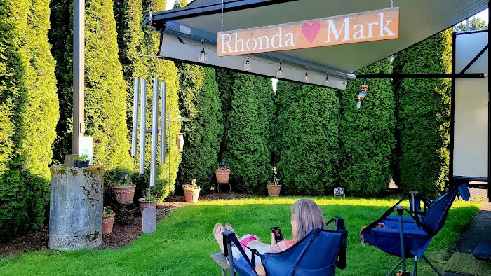 Midway 2 RV Park Picture 1