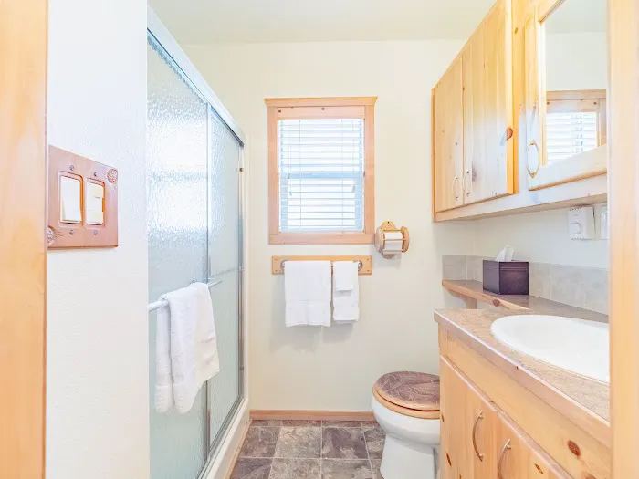 Harmony Lakeside RV & Cabins Resorts Picture 7