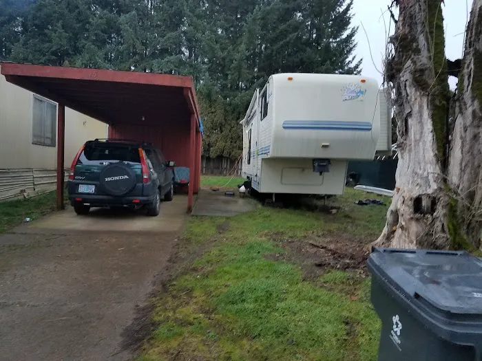 Dallas Mobile Home Village Picture 1