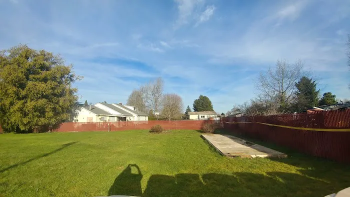 Dallas Mobile Home Village Picture 8