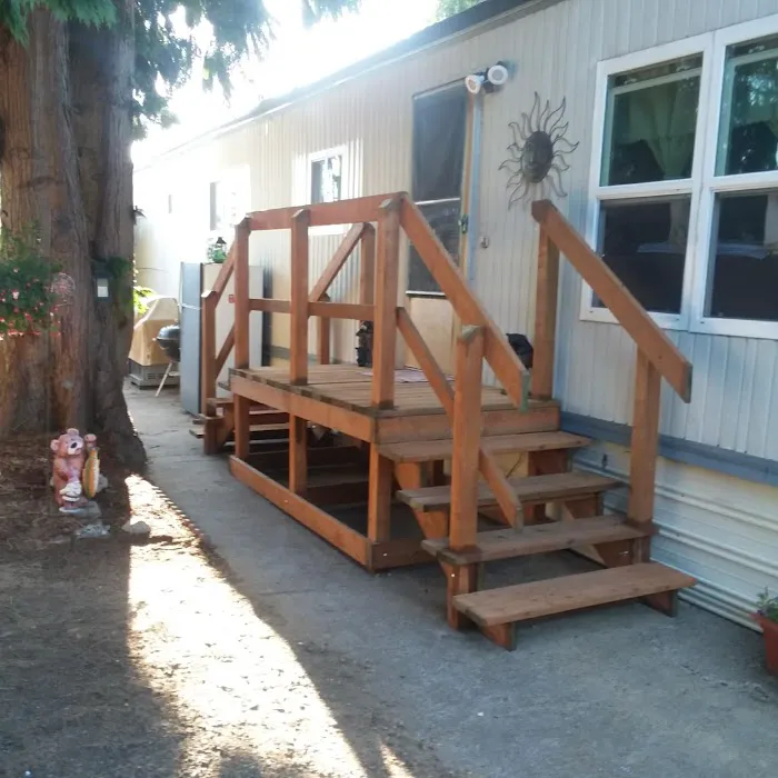 Albany RV and Trailer Park Picture 9