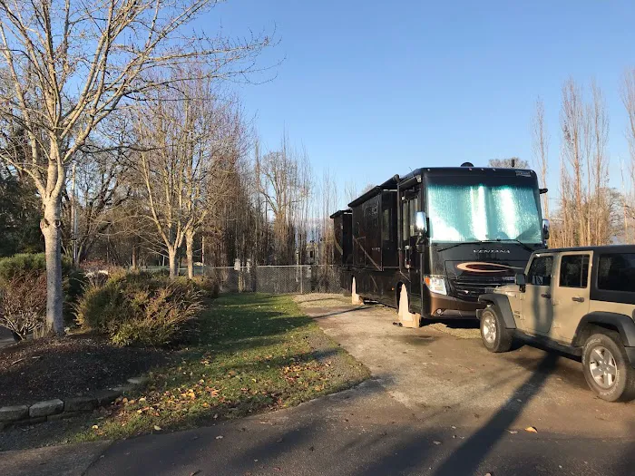 Knox Butte RV Park Picture 1