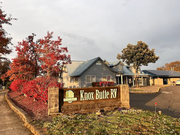 Knox Butte RV Park Picture 6