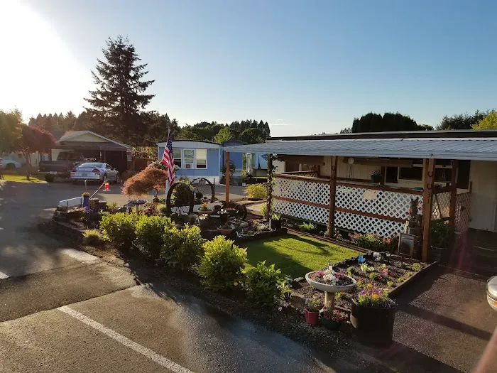 Sublimity Mobile Village Picture 1