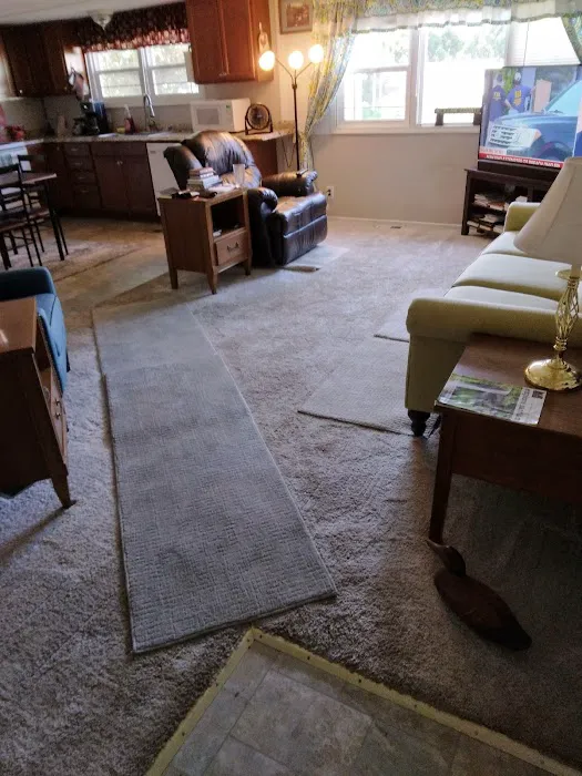 Sublimity Mobile Village Picture 6