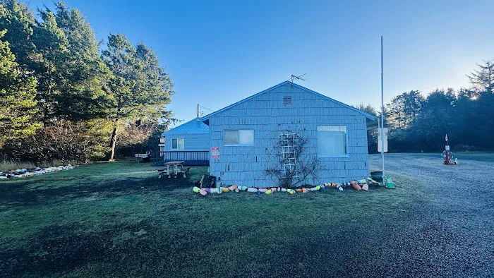 Andersens Oceanside RV Park & Cottages Picture 2