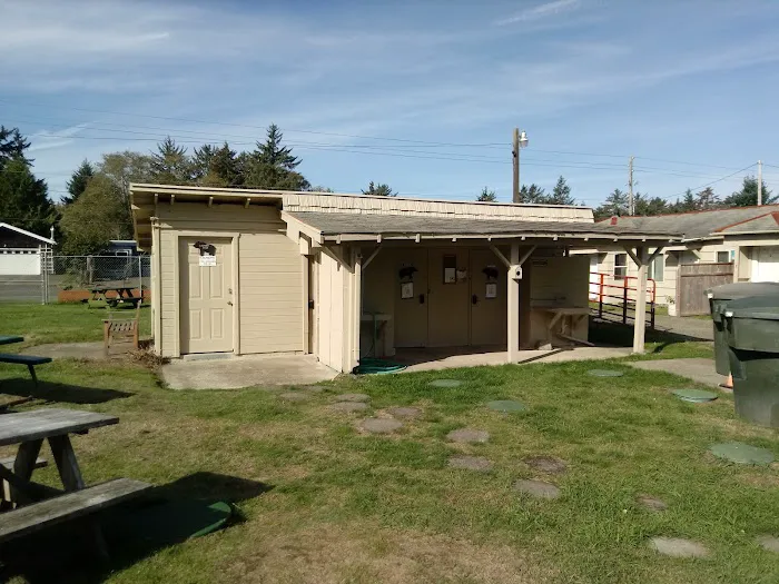 Black Bear Beach Camp Picture 10