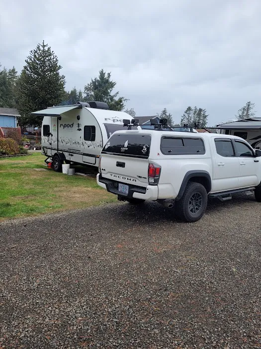 Ocean Bay Mobile & RV Park Picture 5