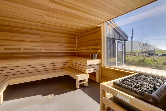 Roam Tillamook Picture 6