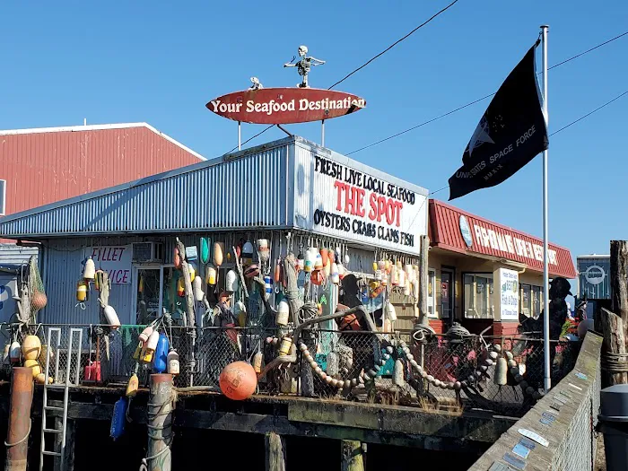 Port Of Garibaldi RV Park Picture 5