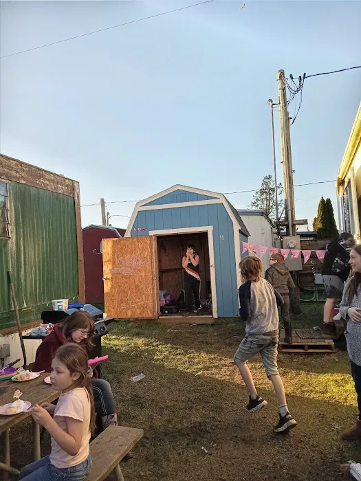 Trask River Mobile Home Park Picture 1