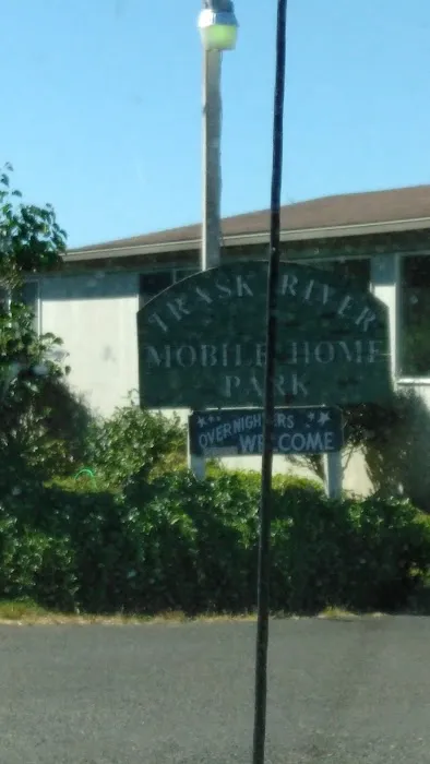 Trask River Mobile Home Park Picture 4