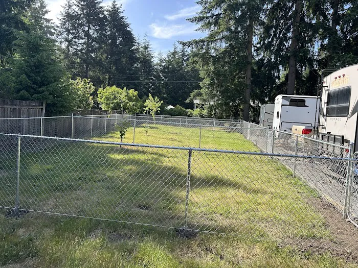 Farm RV Park Picture 3