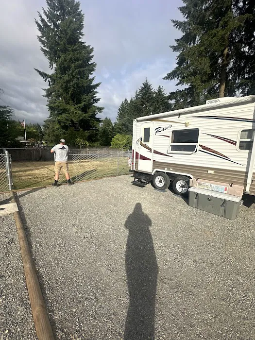 Farm RV Park Picture 1