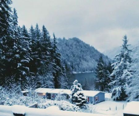 Eagle's Nest RV Park