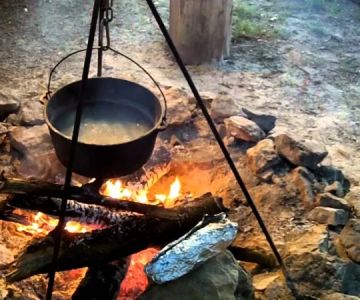 How to Use Campfire Heat for Outdoor Survival: Essential Tips and Techniques