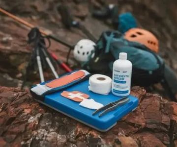 Essential First Aid Tips for Campers: Stay Safe on Your Outdoor Adventures