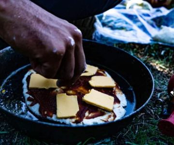 Best Campfire Snacks for Backpackers and Trail Runners: Quick and Easy Treats