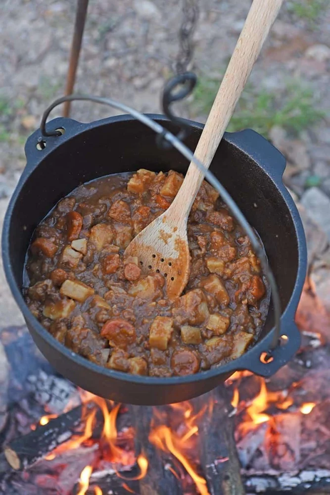 Top 10 Campfire Recipes for Outdoor Fun - Easy & Delicious Meals for Your Next Adventure