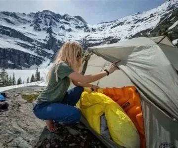 Best Camping Sleeping Bags for Cold Weather - Stay Warm in Extreme Conditions