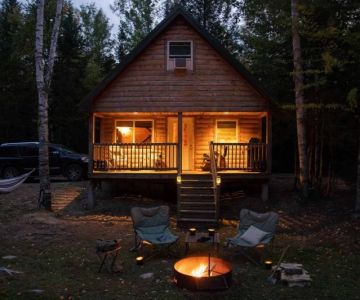 Best Winter Campsites for Cozy Cabin Rentals