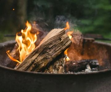 How to Build a Safe and Fun Campfire | Tips for Campfire Safety and Fun