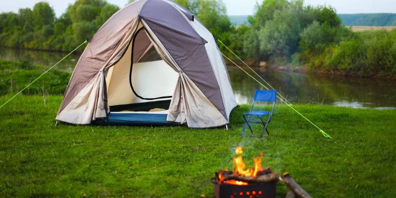 How to Enjoy Camping Without Wi-Fi and Phones