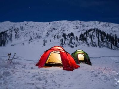 Top 5 Tips for Camping in Cold Weather: Stay Warm and Comfortable