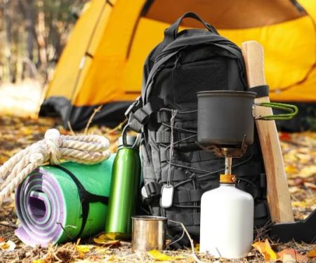 How to Pack Essential Gear for a Weekend Camping Trip