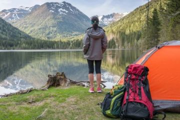 How to Enjoy Nature Without Technology on Camping Trips