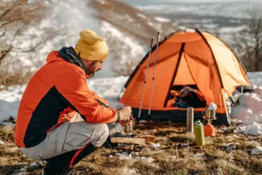 Top 5 Tips for Camping in Cold Weather