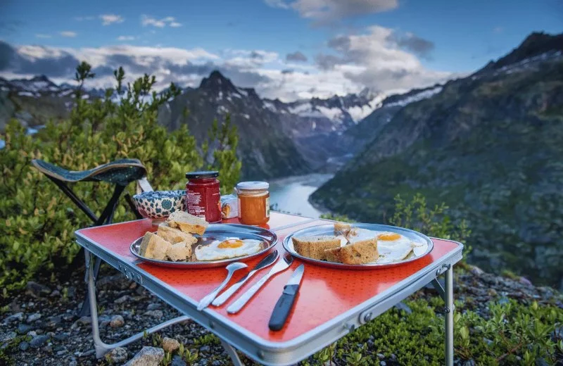 How to Keep Your Food Safe While Camping – Essential Tips for Safe Camping Meals