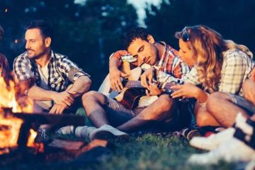 Top 10 Campfire Songs and Stories to Share Outdoors for Memorable Moments