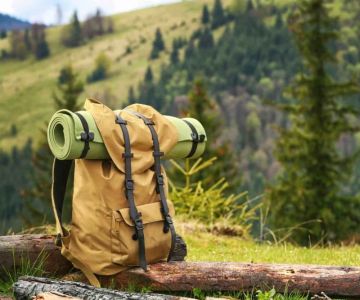 How to Pack a Lightweight Backpack for Camping – Expert Tips for Hikers