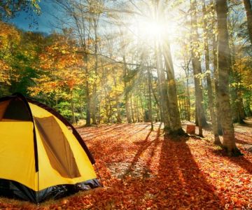 How to Enjoy Fall Camping Without Cold Weather Issues | Tips for a Warm Adventure