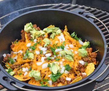 How to Make Campfire Nachos with Easy Ingredients – A Fun and Delicious Camping Treat