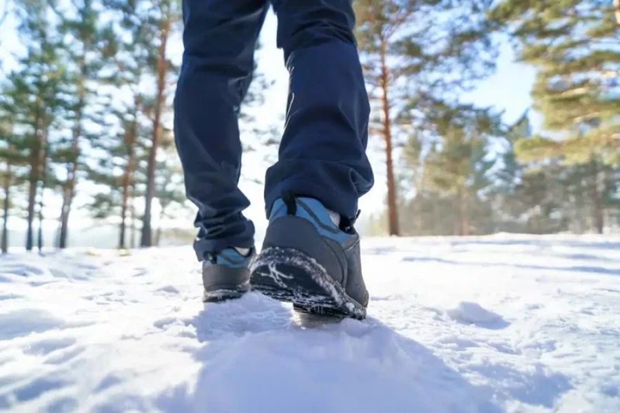 Best Campsites for Winter Hiking and Snowshoeing: Top Destinations for Cold-Weather Adventures