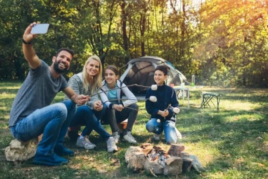 How to Make Camping a Memorable Family Experience