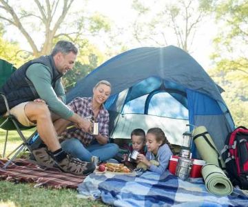 How to Make Your Campsite Comfortable for Kids and Pets