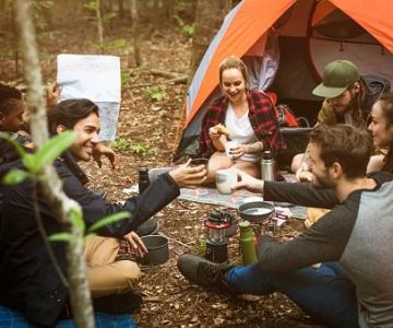 How to Plan a Weekend Camping Trip with Friends