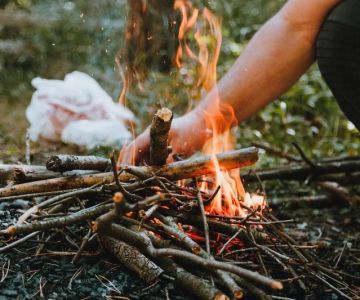 How to Build the Perfect Campfire: A Beginner’s Guide