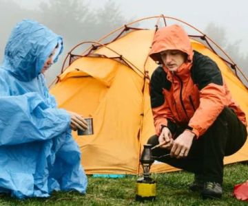 How to Stay Dry While Camping in the Rain