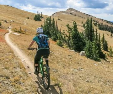 Best Campsites for Mountain Biking in National Parks – Top Spots for Adventure Riders