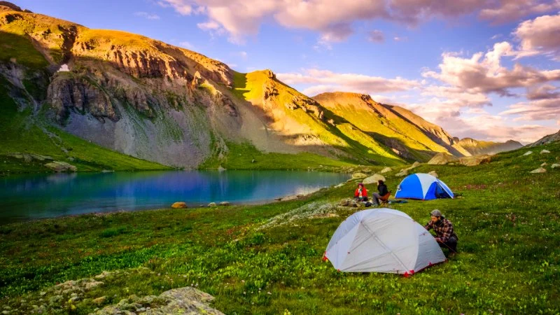 Best Campsites for Hiking Beginners in the U.S. – Top Places to Start Your Adventure