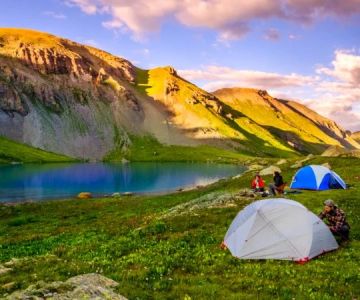 Best Campsites for Hiking Beginners in the U.S. – Top Places to Start Your Adventure