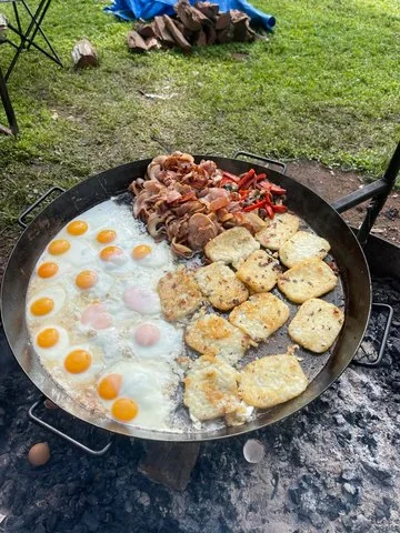 How to Cook Campfire Breakfast Like a Pro – Essential Tips and Recipes