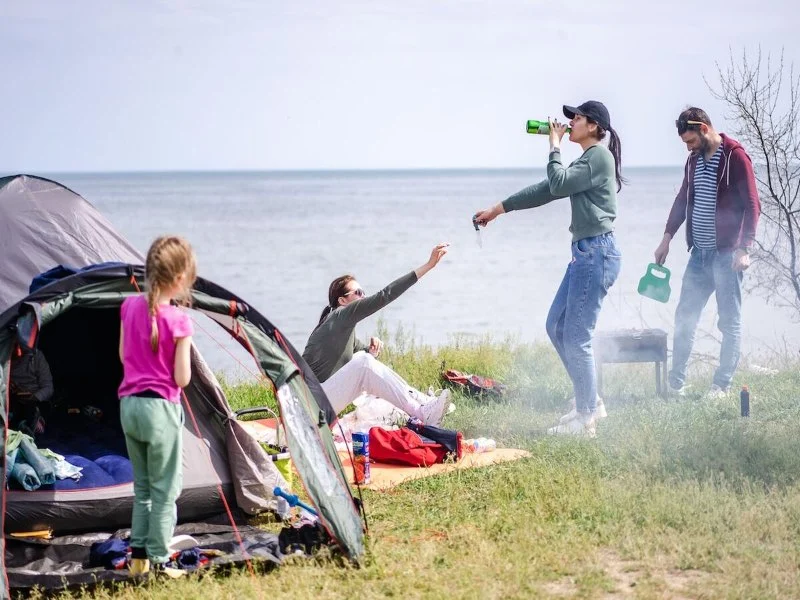 How to Keep Your Campsite Clean and Tidy: Essential Tips for Outdoor Cleanliness