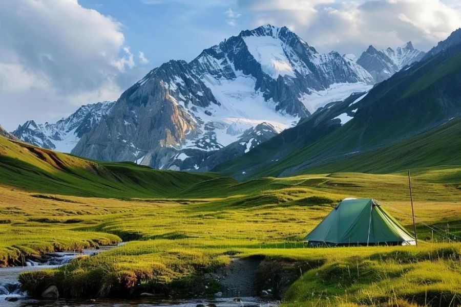 How to Prepare for Camping at High Altitudes – Essential Tips for Success