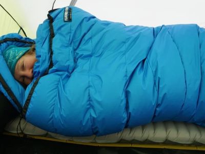 How to Choose the Right Sleeping Gear for Cold Weather