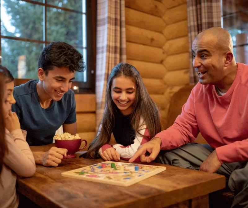 Cottages Near Me with Board Games and Family Activities for a Perfect Getaway